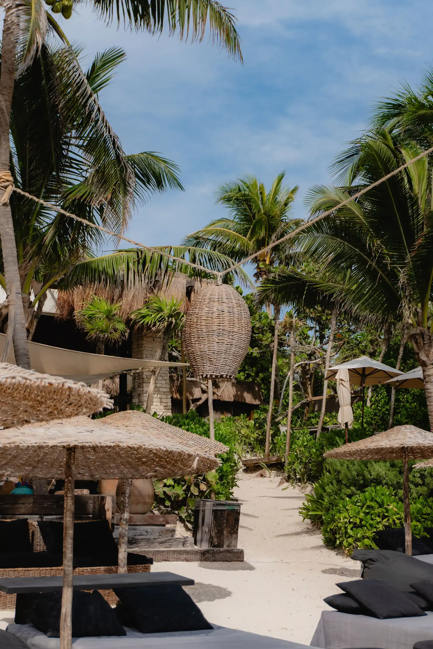 BeachclubinChiringuitoTulumHotelbyMontēs21